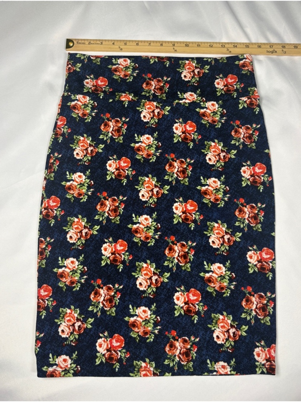 LuLaRoe Navy Floral Rose Pencil Skirt Cassie